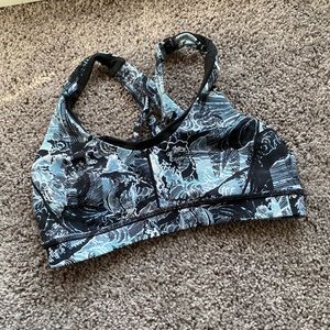 Lululemon Stash N Run Bra